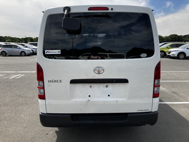 HIACE VAN