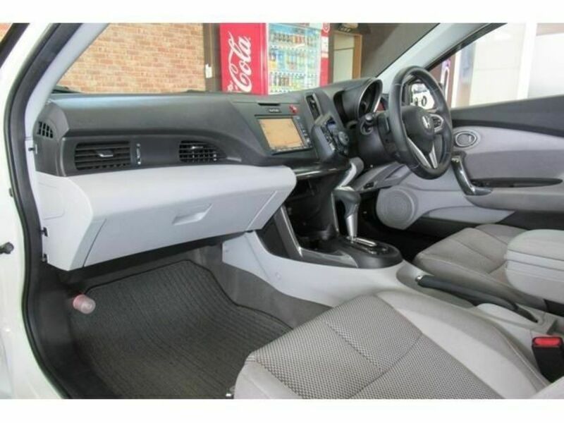 CR-Z