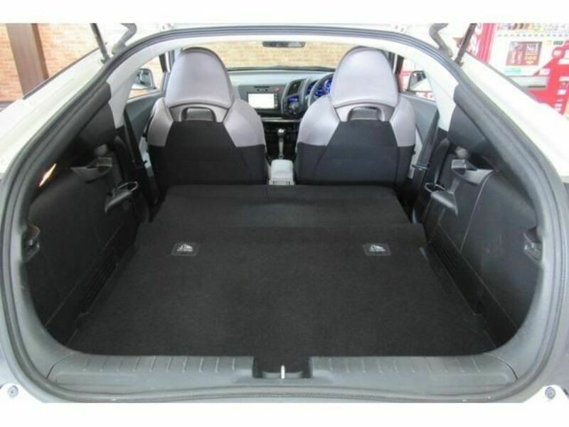 CR-Z