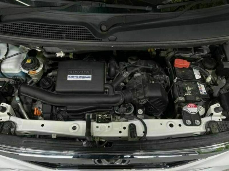 N BOX