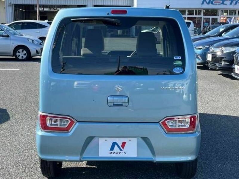 WAGON R