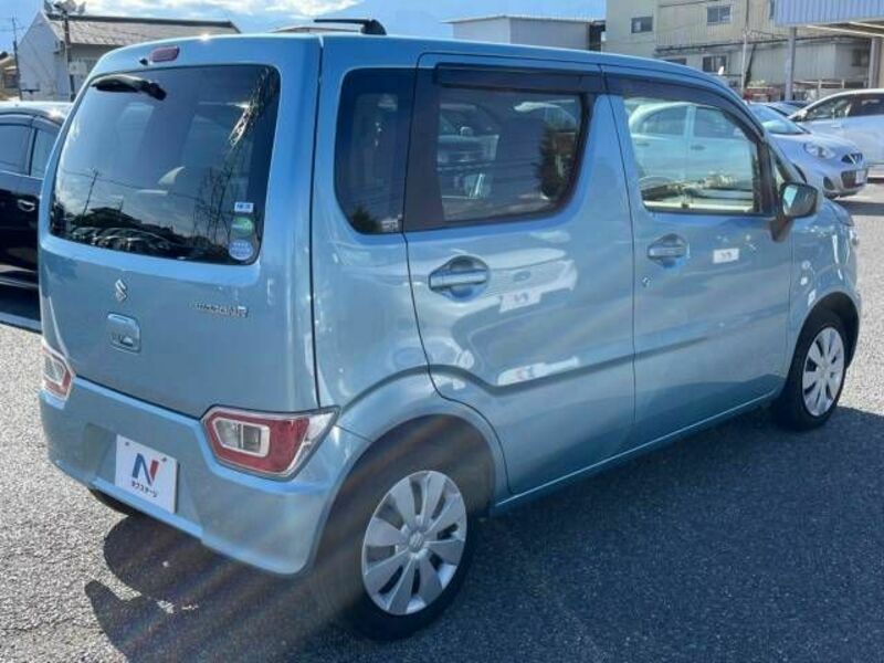 WAGON R