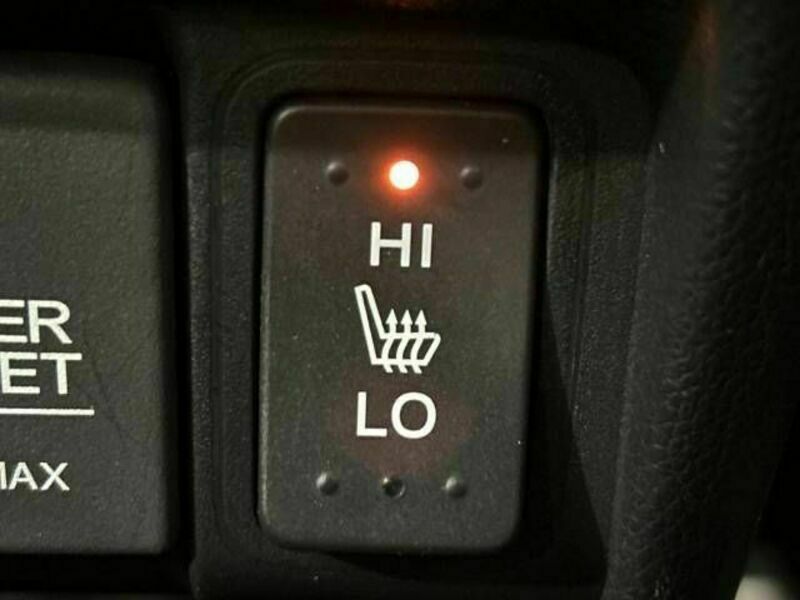 N BOX
