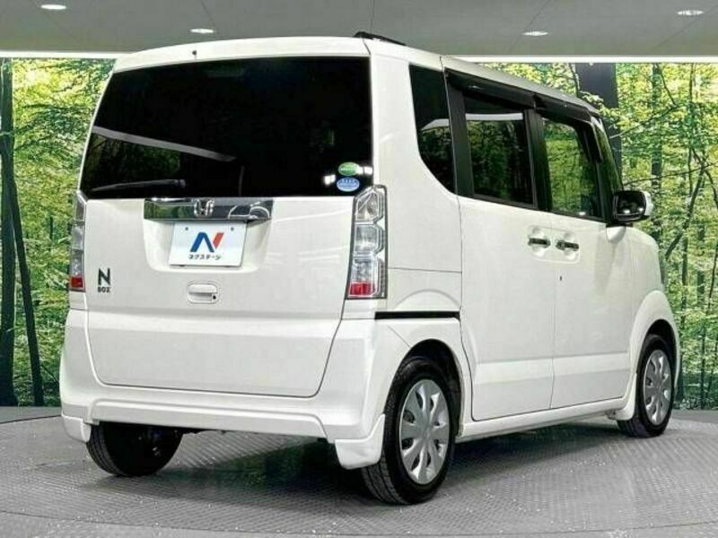 N BOX