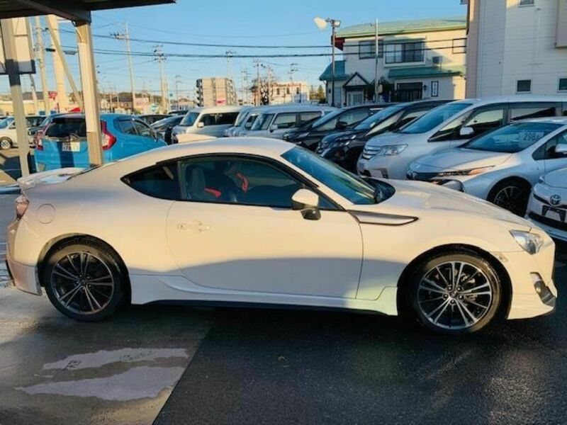 86