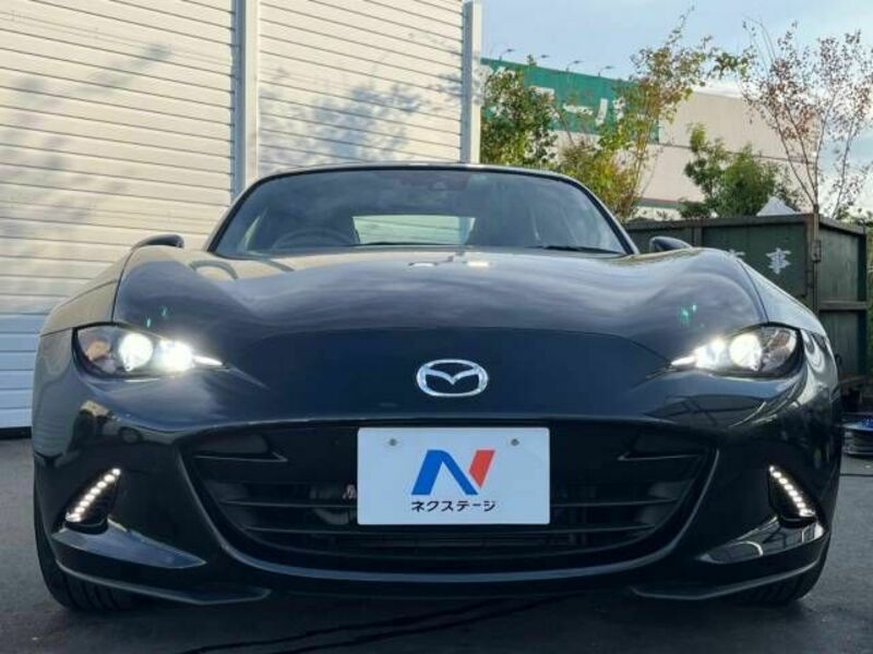 ROADSTER