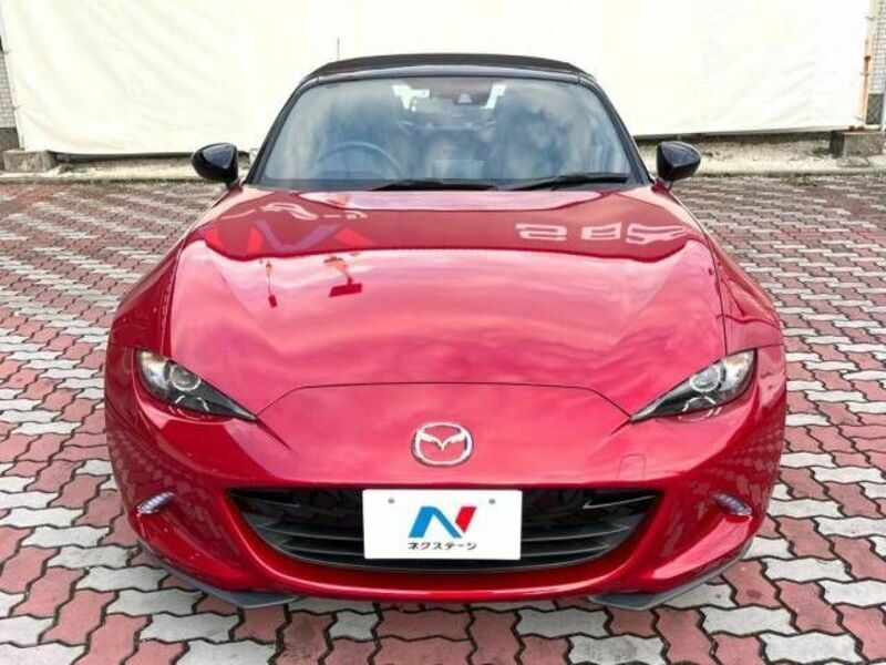 ROADSTER