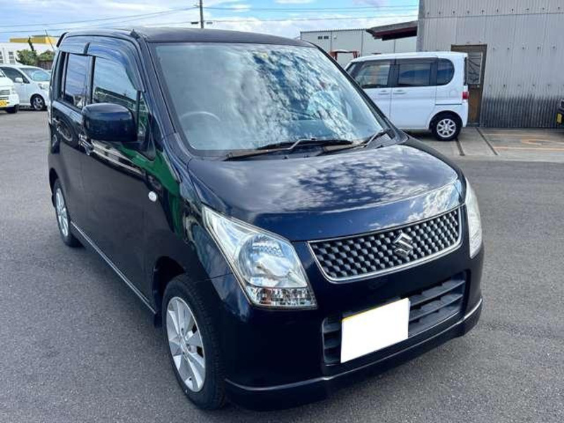 WAGON R