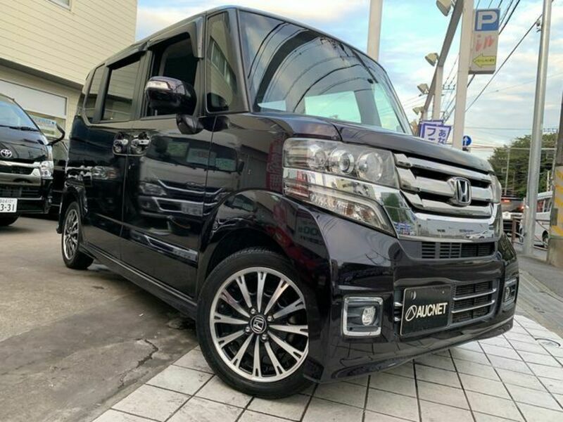 N BOX CUSTOM