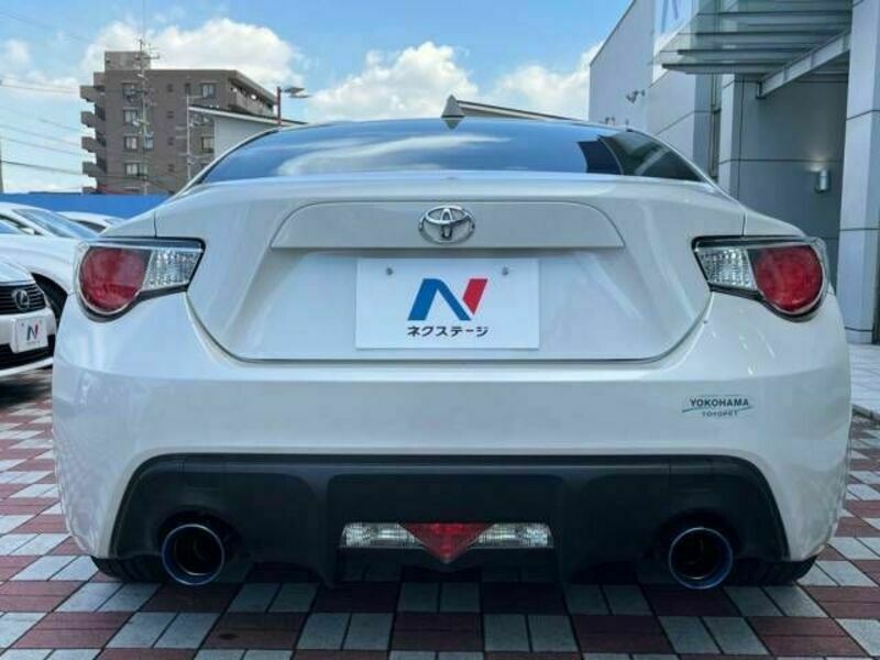 86