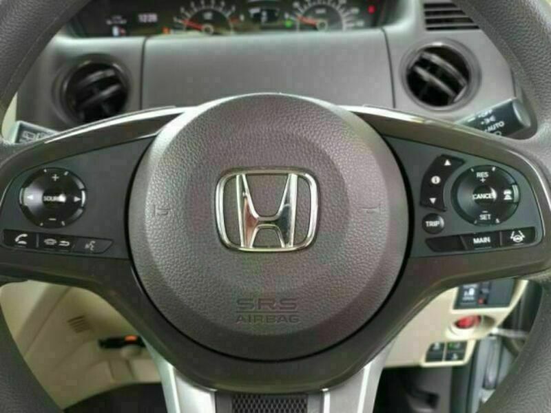 N BOX