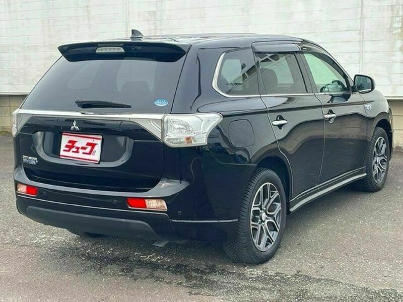 OUTLANDER PHEV
