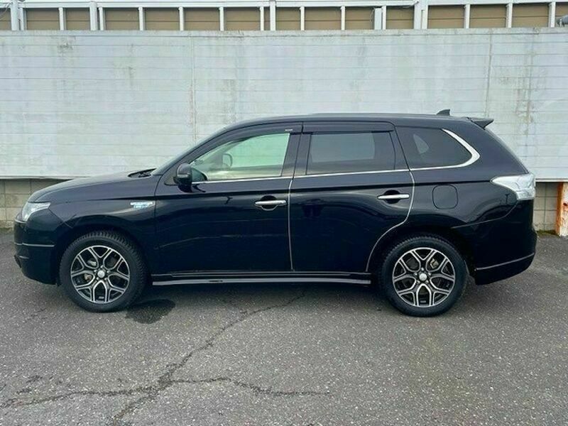 OUTLANDER PHEV