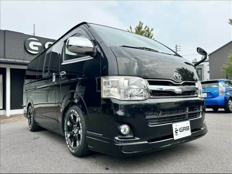 HIACE VAN