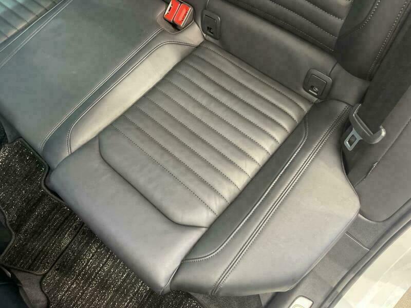 PASSAT VARIANT