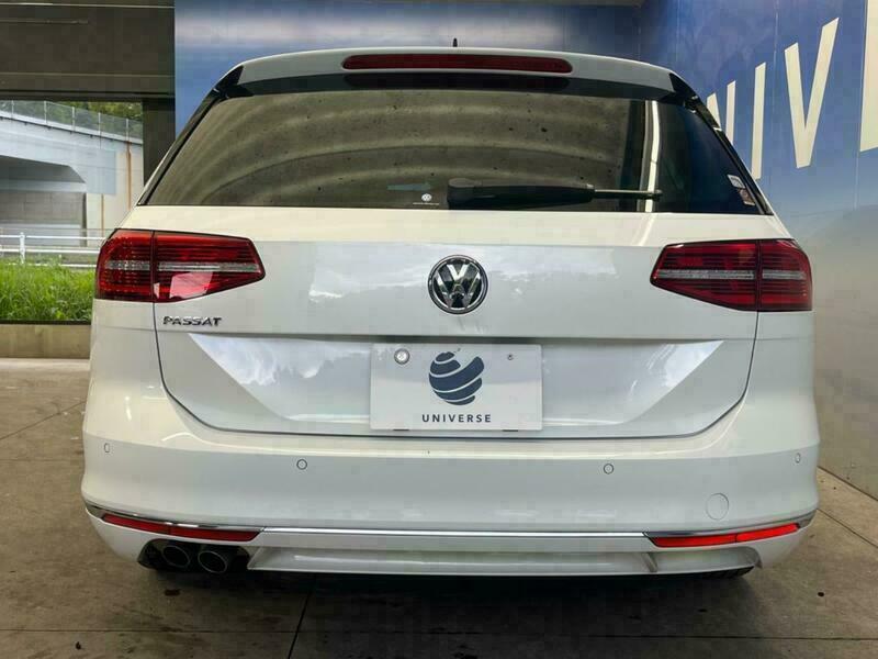 PASSAT VARIANT