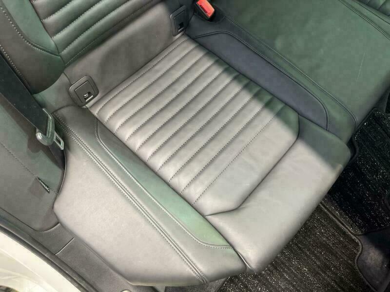 PASSAT VARIANT