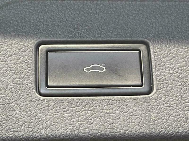 PASSAT VARIANT