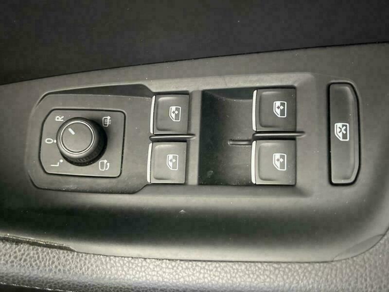PASSAT VARIANT