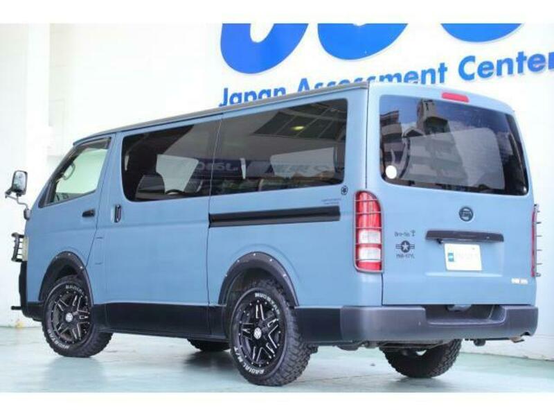 HIACE VAN
