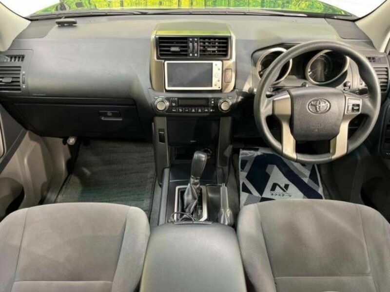 LAND CRUISER PRADO-1