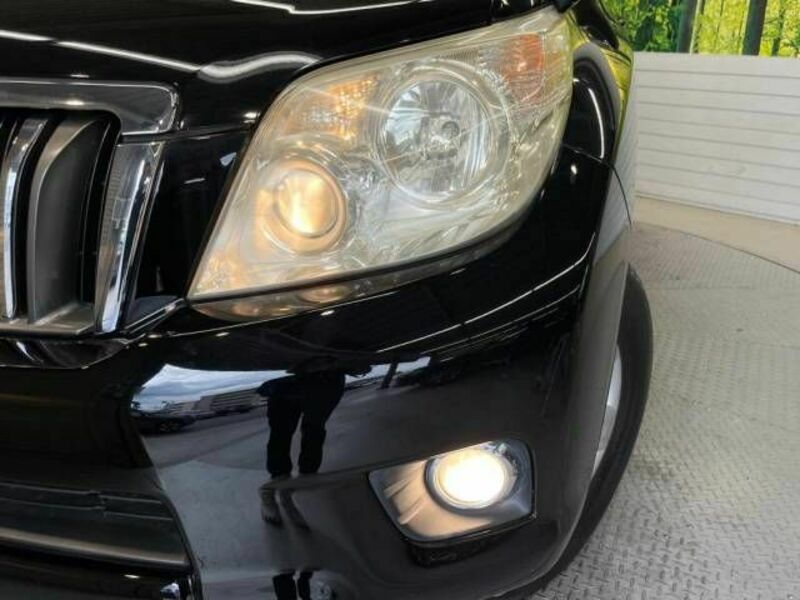 LAND CRUISER PRADO-12