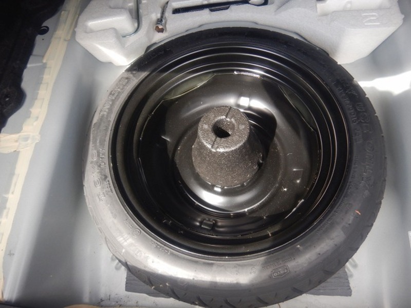 COROLLA AXIO
