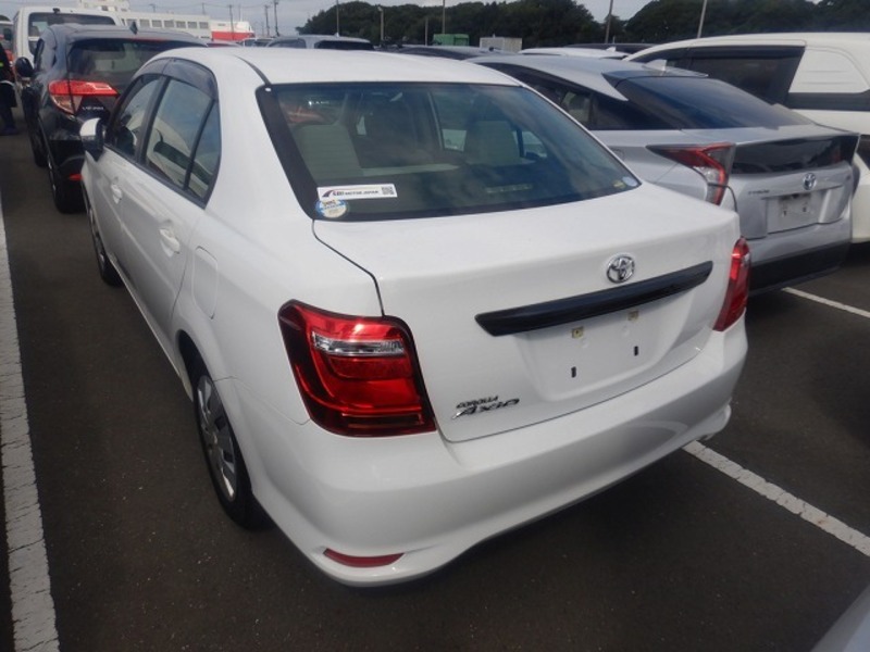 COROLLA AXIO