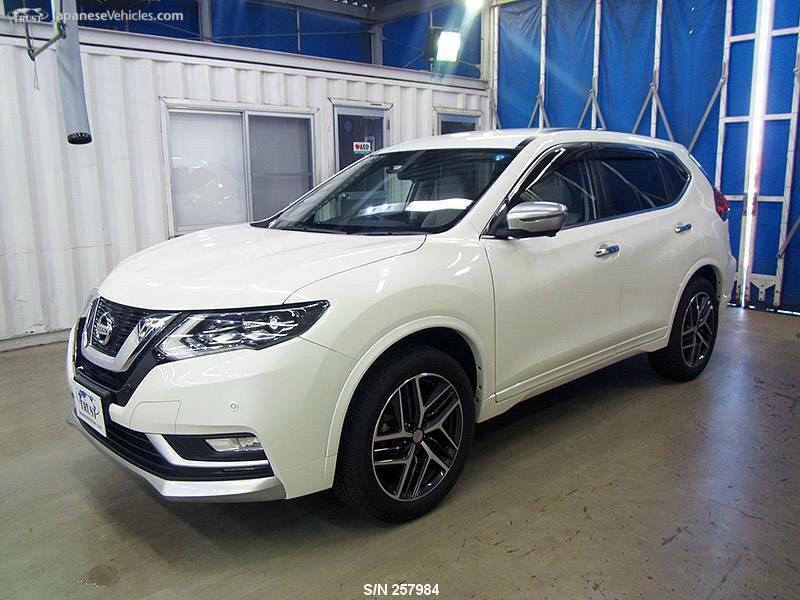 X-TRAIL-0