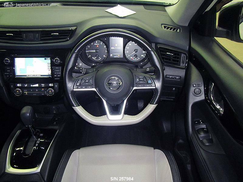 X-TRAIL-4