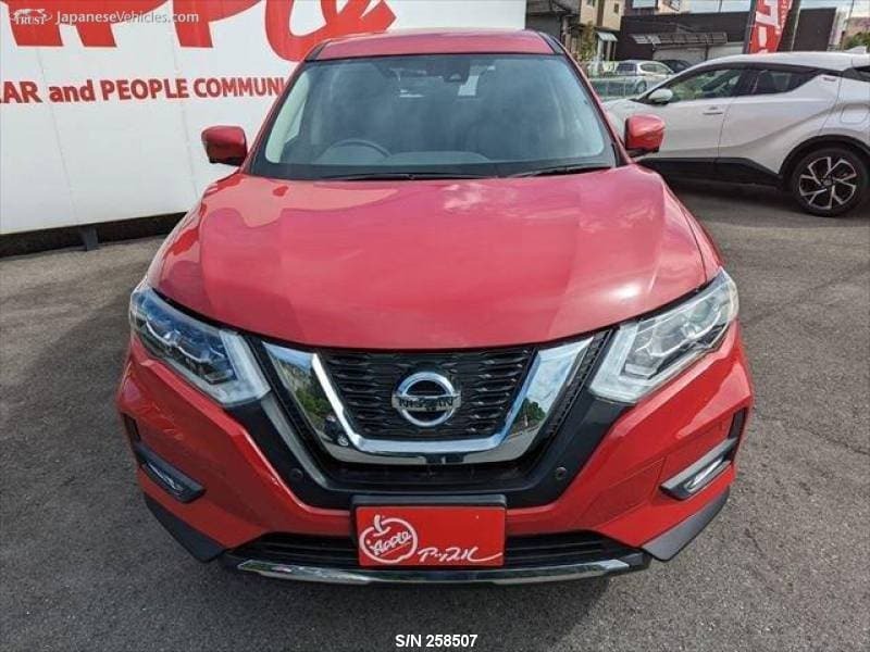 X-TRAIL