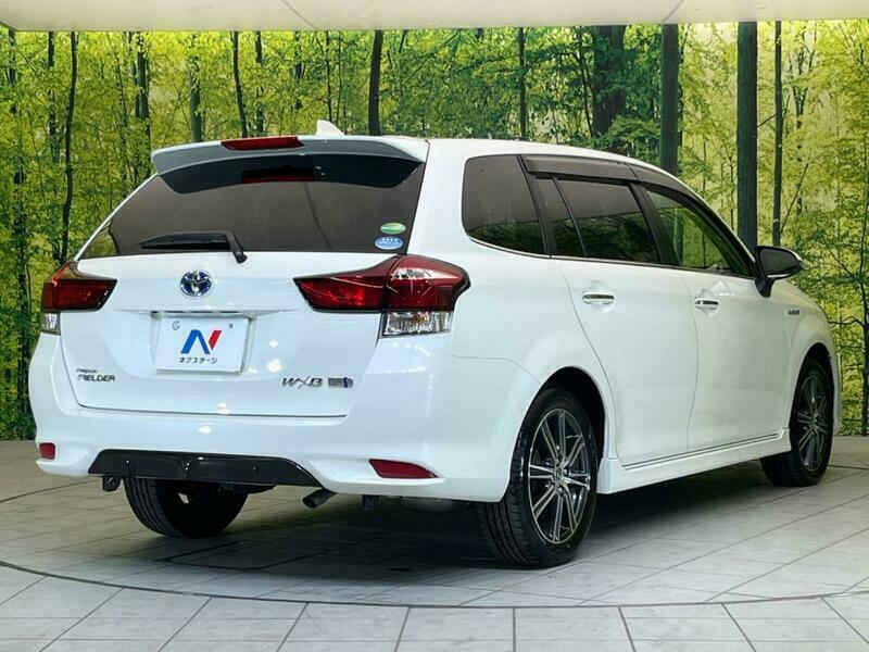 COROLLA FIELDER
