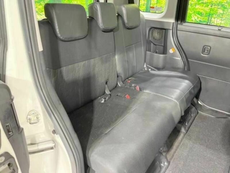 ROOMY