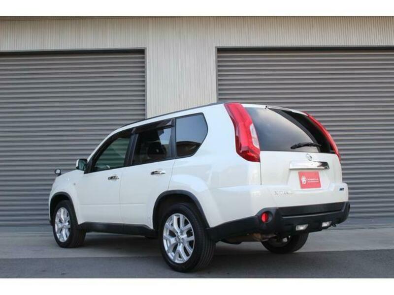 X-TRAIL-2