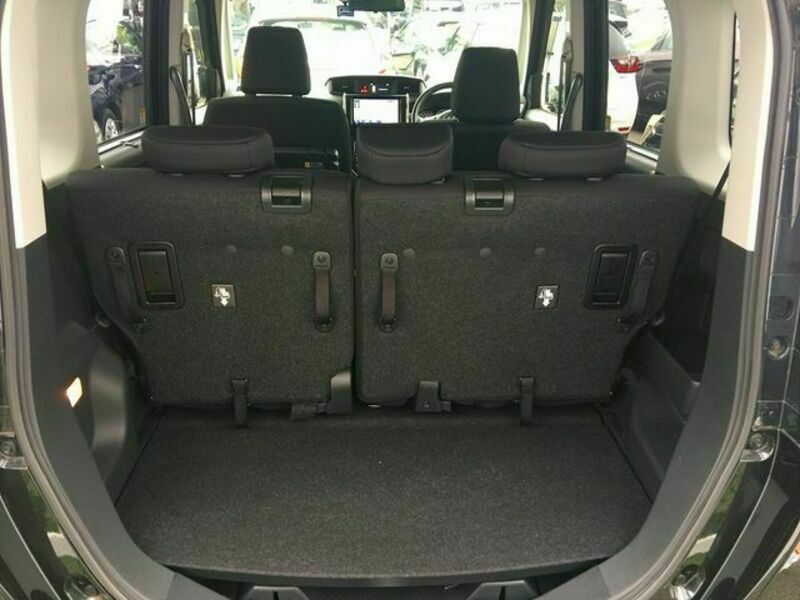 ROOMY