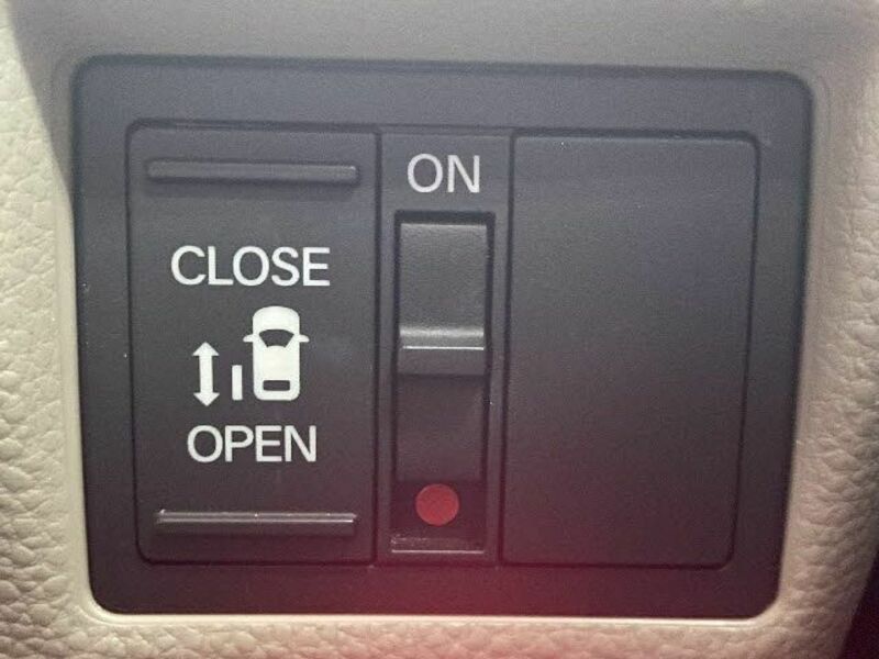N BOX