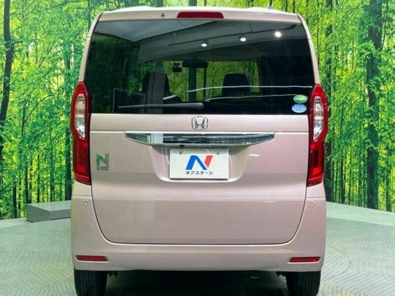 N BOX
