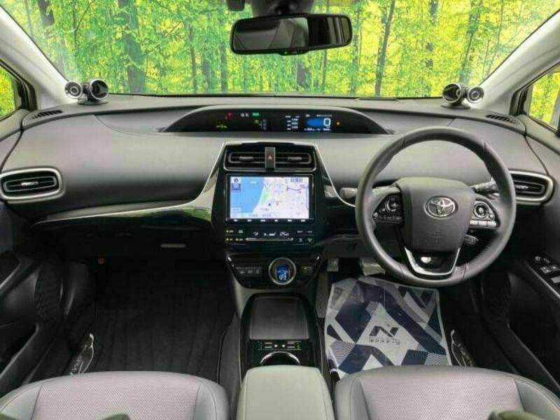 PRIUS PHV