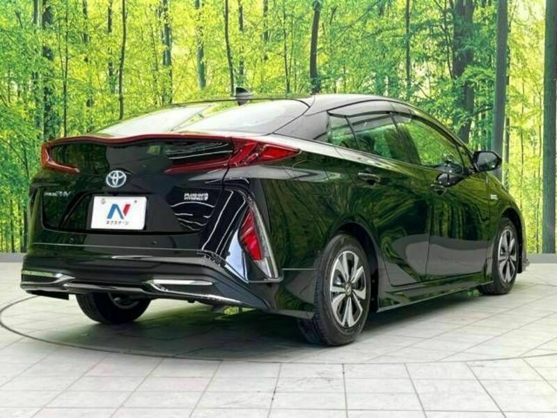 PRIUS PHV