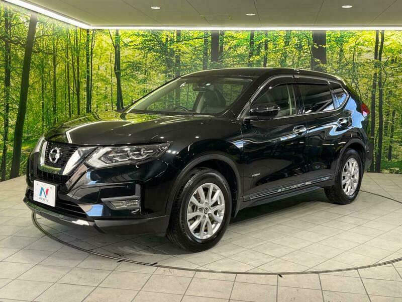 X-TRAIL