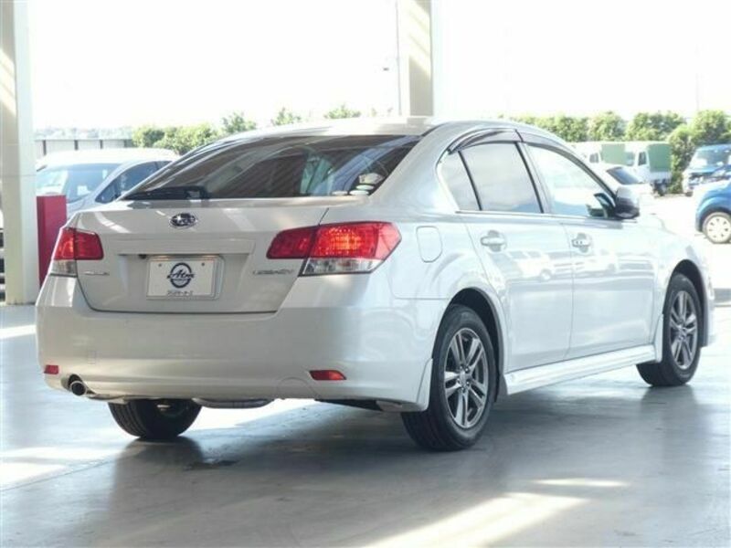 LEGACY B4