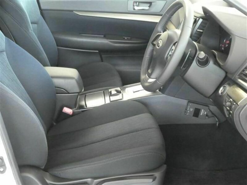 LEGACY B4