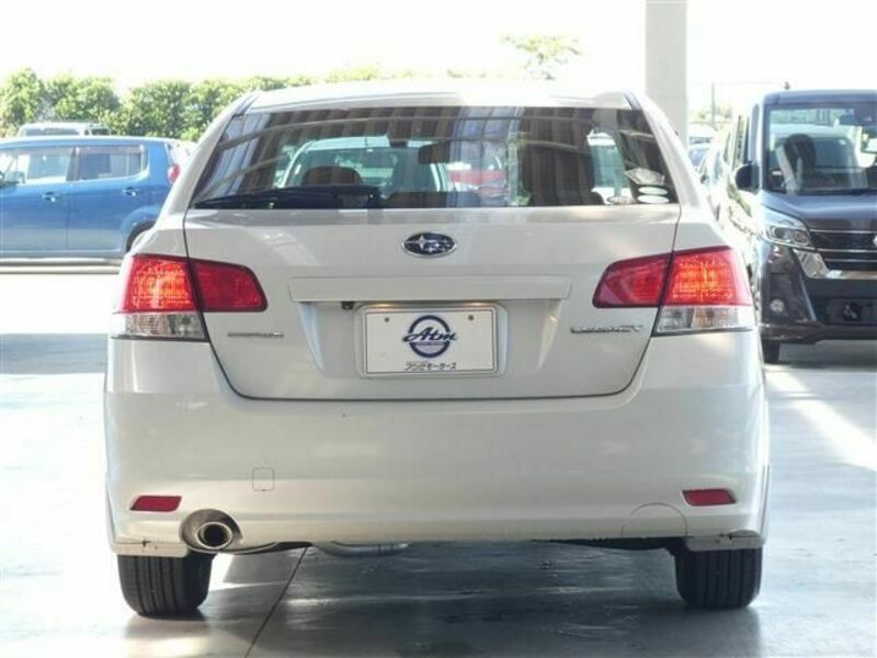 LEGACY B4