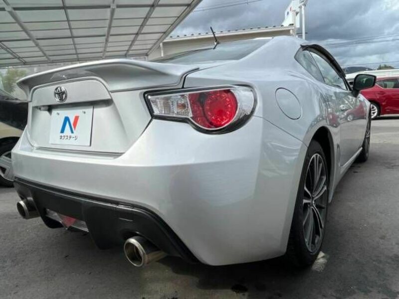 86