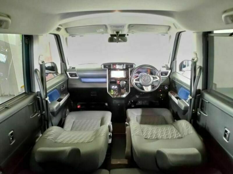 ROOMY