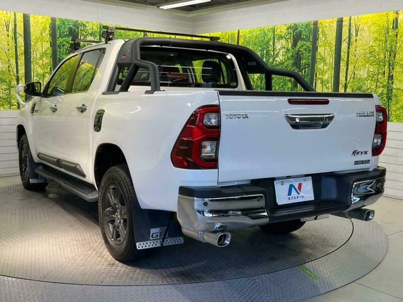 HILUX