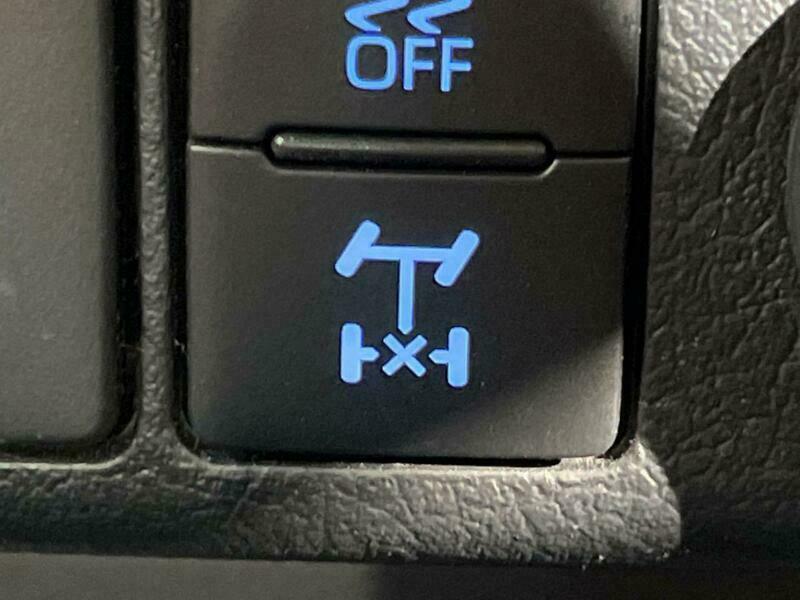 HILUX