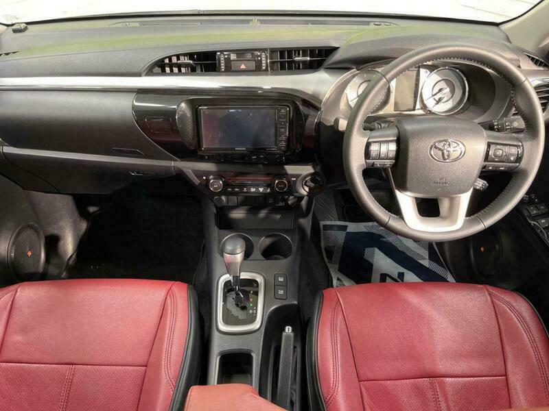 HILUX