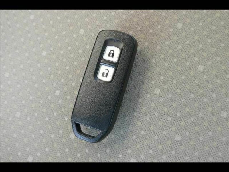 N BOX