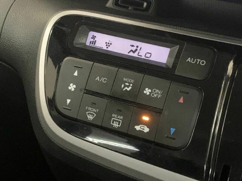 N BOX